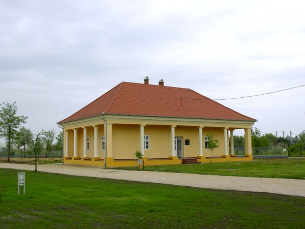 Akácliget Gyógy- és Strandfürdő Karcag