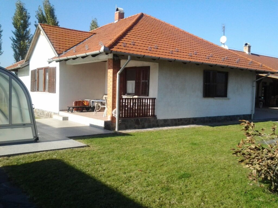 Akácos Üdülőház Örkény