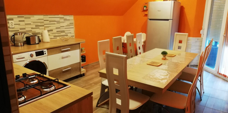 Amarilisz Apartman - Balatonlelle