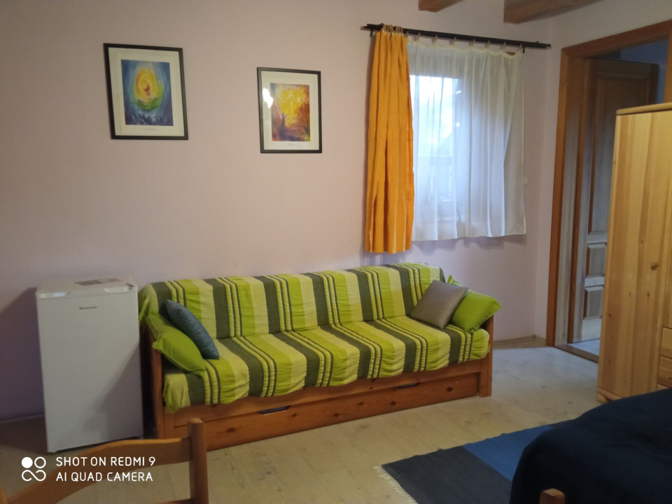 Apartman egy Makovecz Imre tervezte házban - Ispánk
