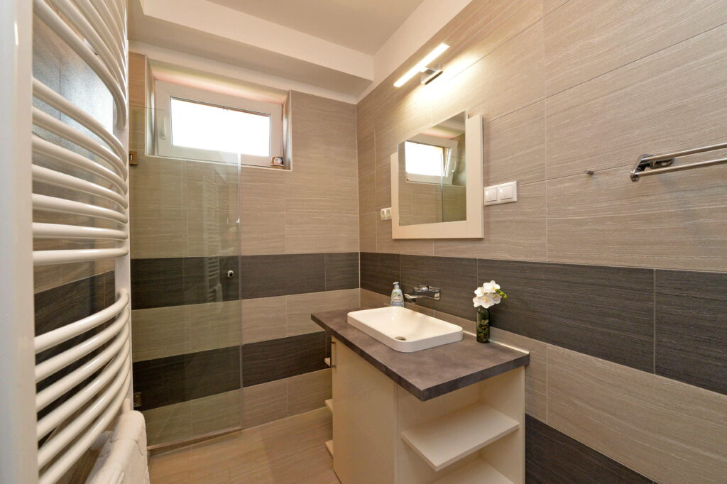 Aranymandula Apartmanok - Balatonakali