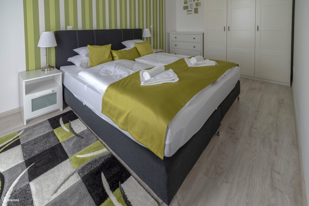 Aranymandula Apartmanok - Balatonakali