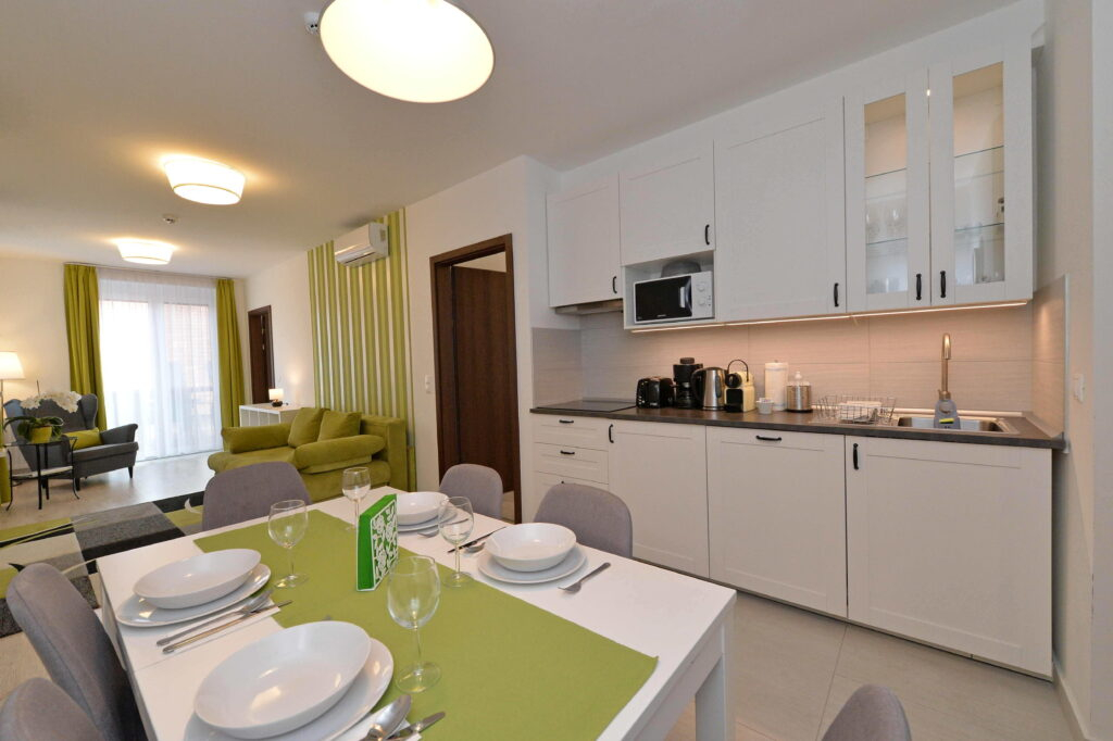 Aranymandula Apartmanok - Balatonakali