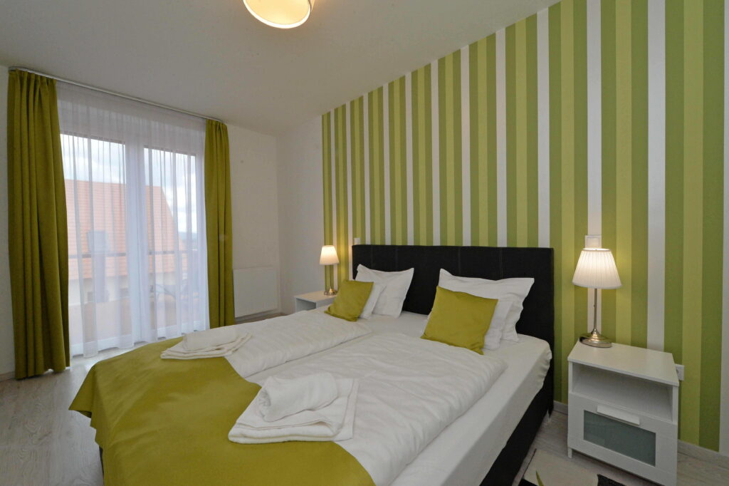 Aranymandula Apartmanok - Balatonakali