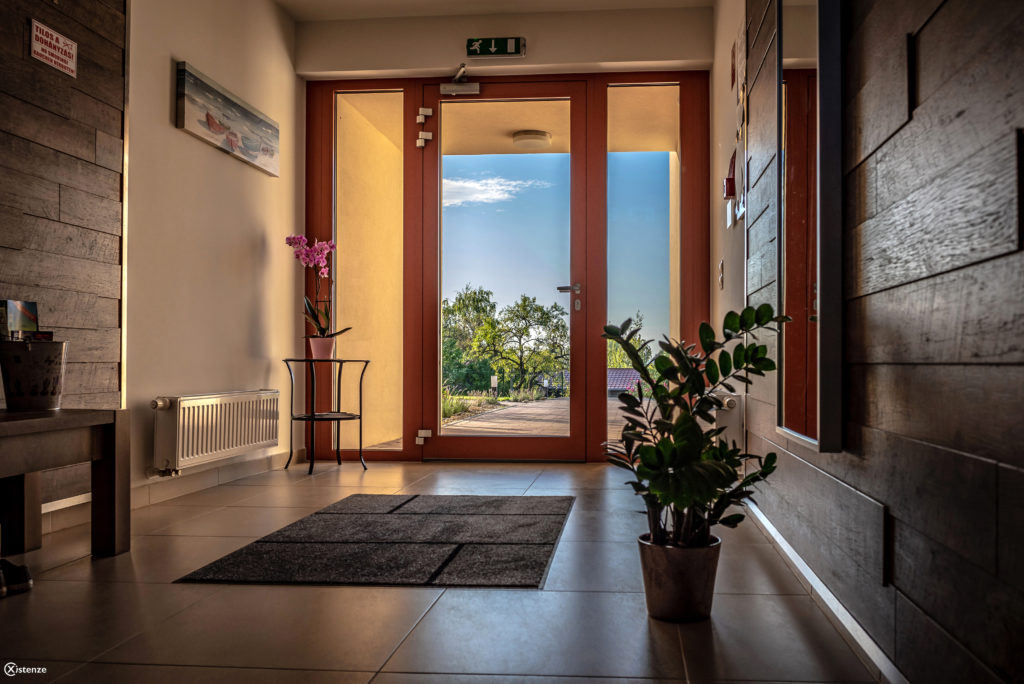Aranymandula Apartmanok - Balatonakali