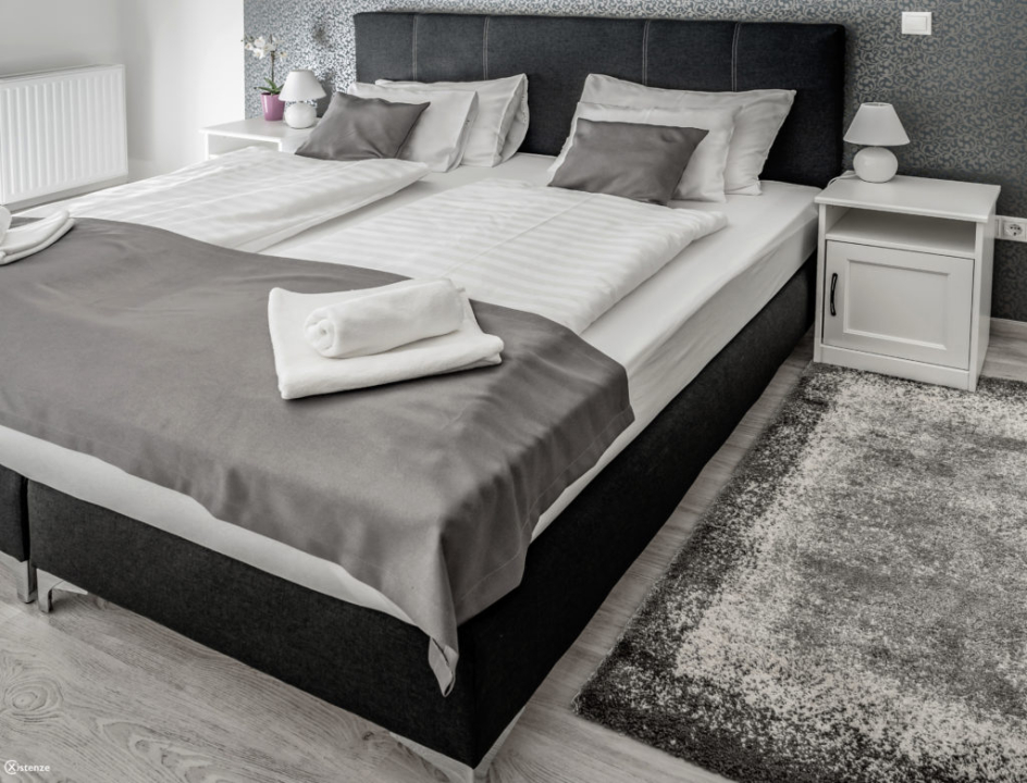 Aranymandula Apartmanok - Balatonakali