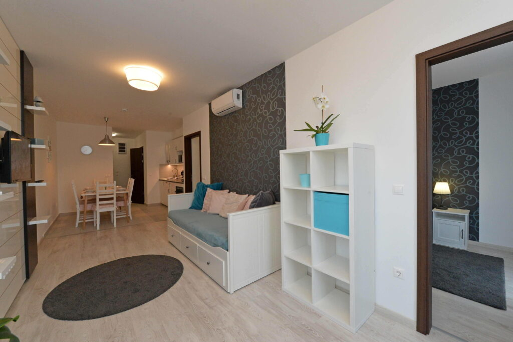 Aranymandula Apartmanok - Balatonakali