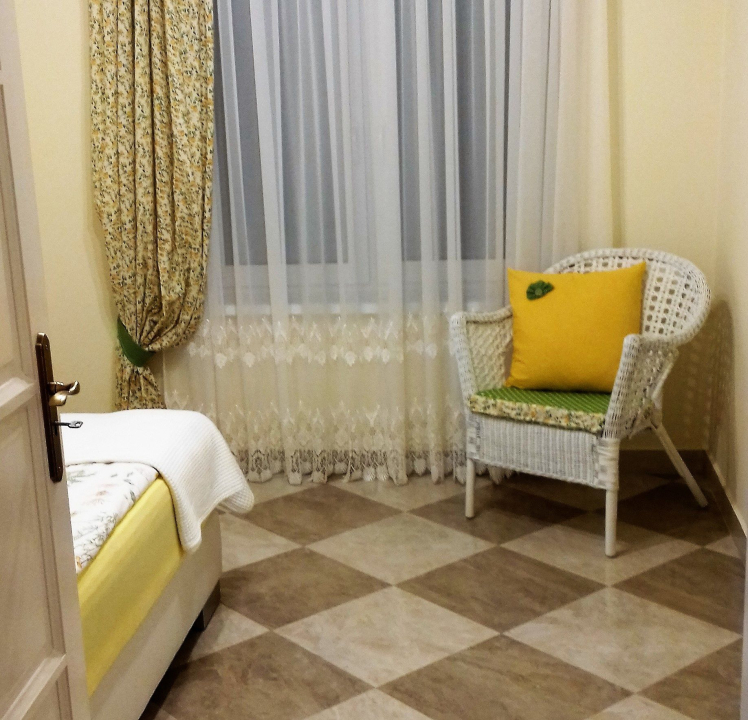 Aranyosház - Budapest