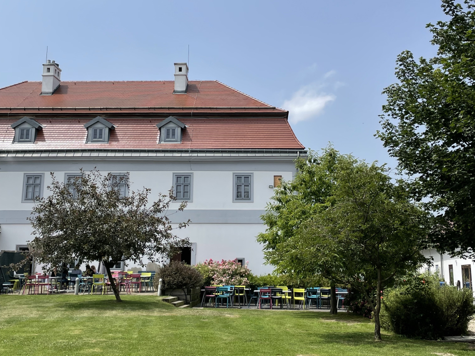 Bagolyvár Fogadó Zirc