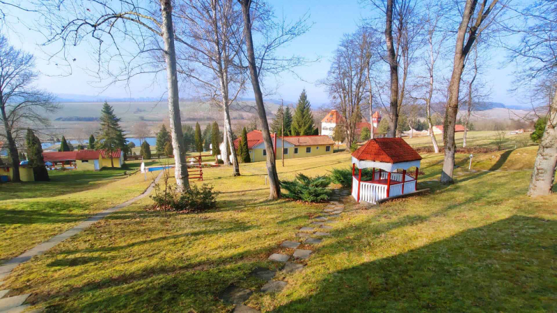 B.Vitál Apartman - Almamellék