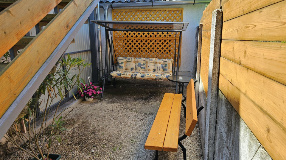 Dália Apartman - Pápa