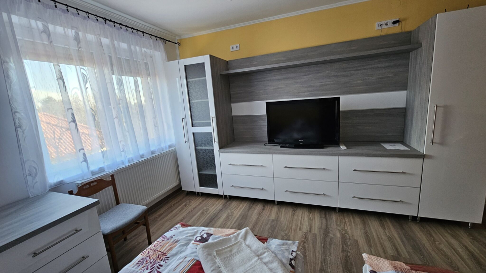 Dália Apartman - Pápa