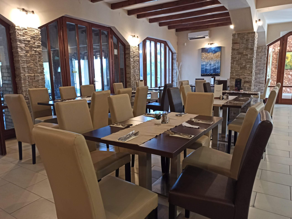 Éden Lounge Étterem és Panzió - Veresegyház