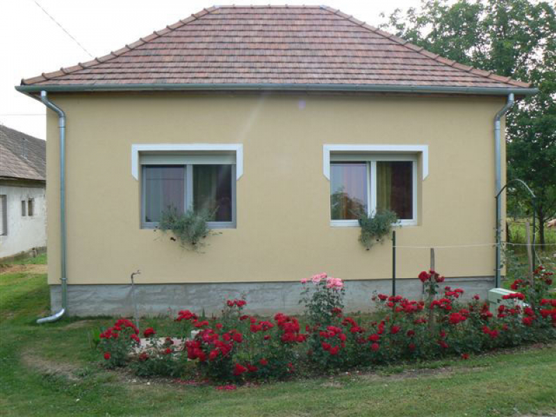 Édes-Mézes Vendégház - Kerkafalva