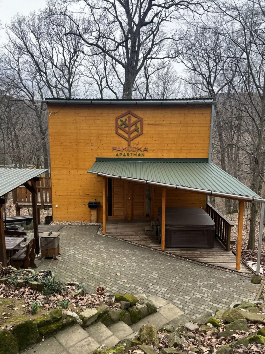 Fakocka apartman - Noszvaj