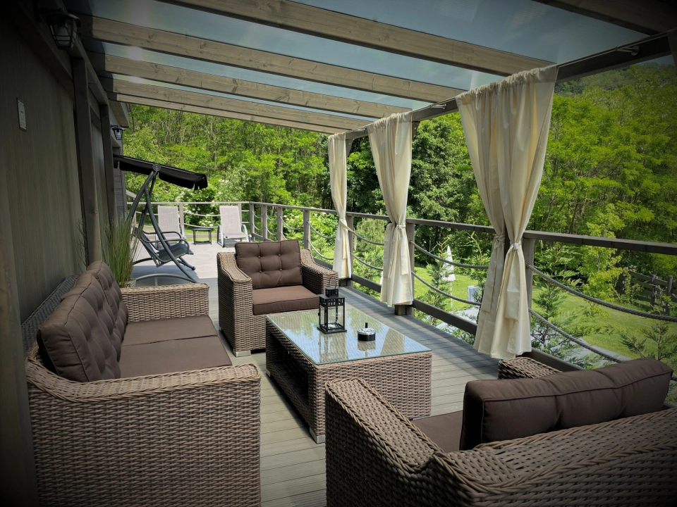 Forest Lodge - Diósjenő