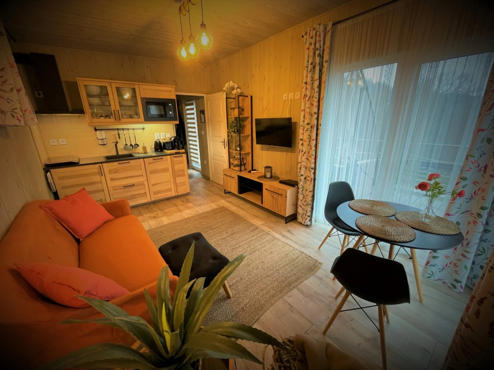 Forest Lodge - Diósjenő