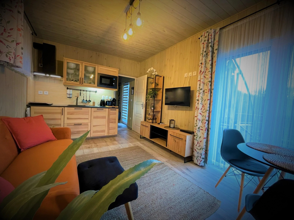 Forest Lodge - Diósjenő