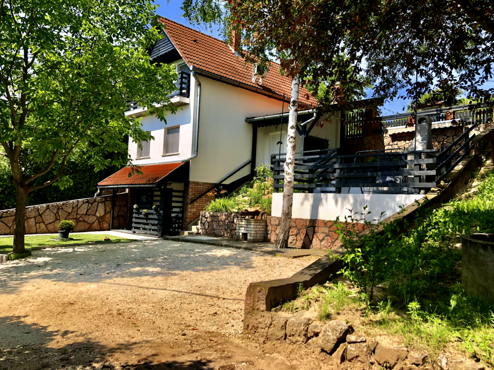 Fruskalak Vendégház - Bajna