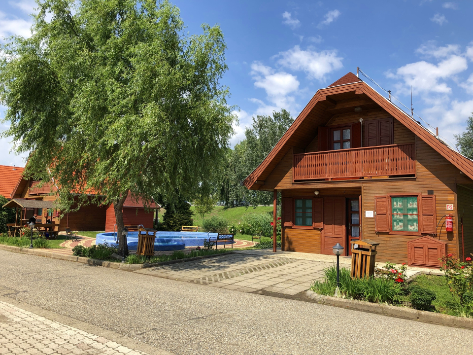 Fűzfa Hotel és Pihenőpark - Poroszló