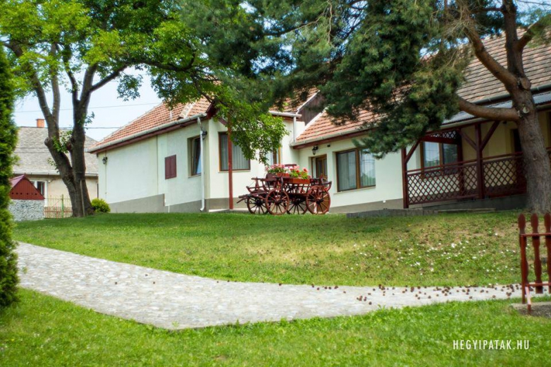 Hegyipatak Vendégház