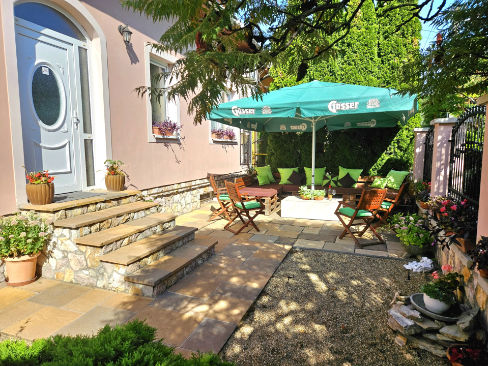 Károlyi Panzió - Eger