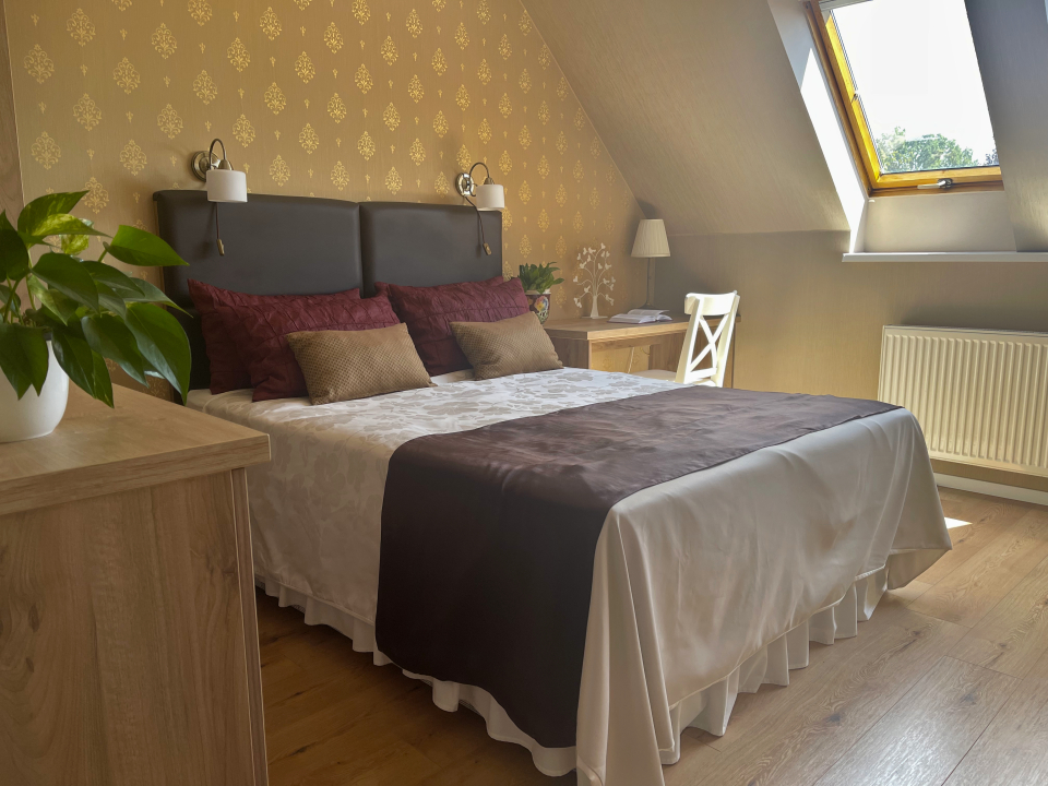 Károlyi Panzió - Eger