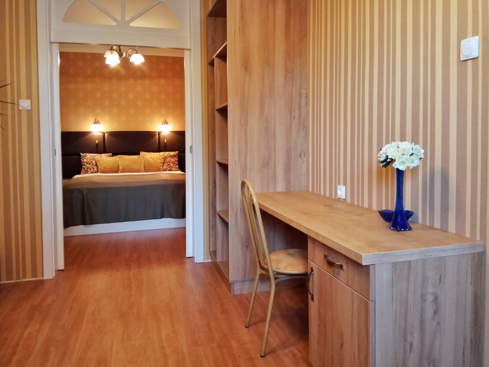 Károlyi Panzió - Eger