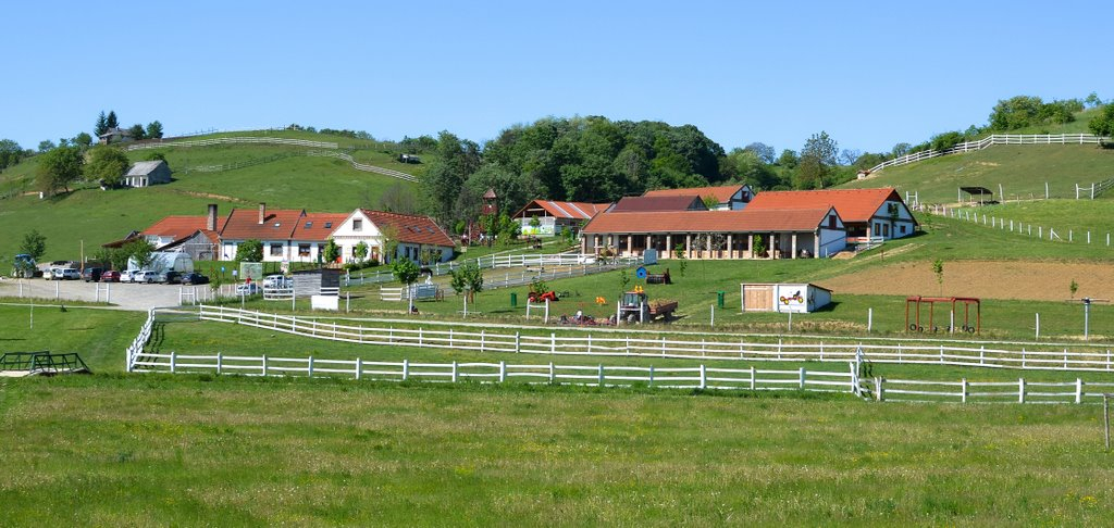 Katica Tanya családi apartmanházak, turistaszállások - Patca