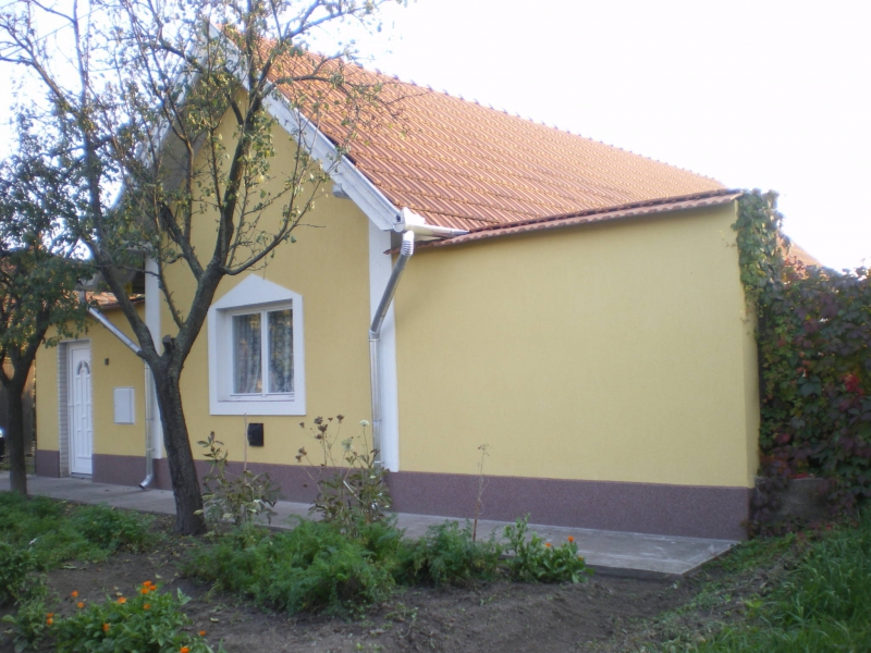 Kertész Vendégház Tiszaalpár