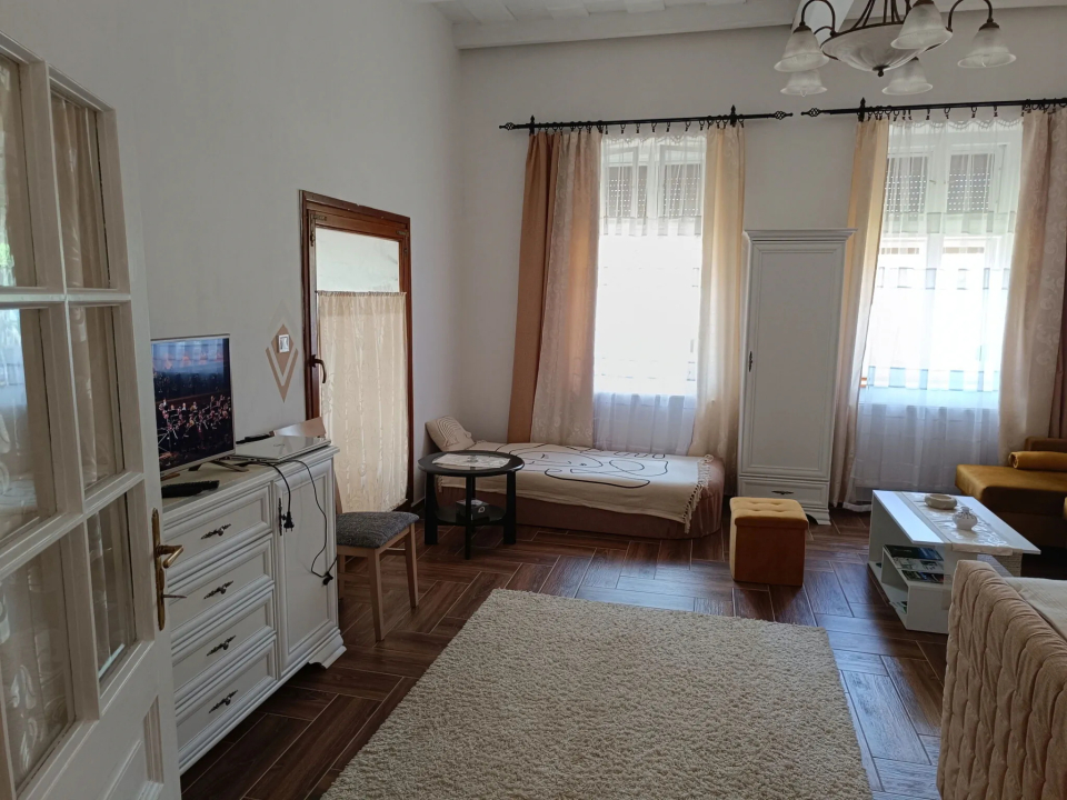 Kiskastély Apartman - Balmazújváros