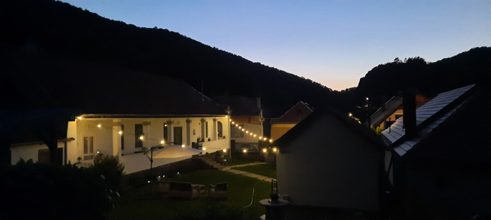 Kiskilenc Vendégház - Szarvaskő
