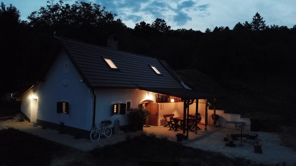 Kisleshegy Vendégház - Balatonudvari