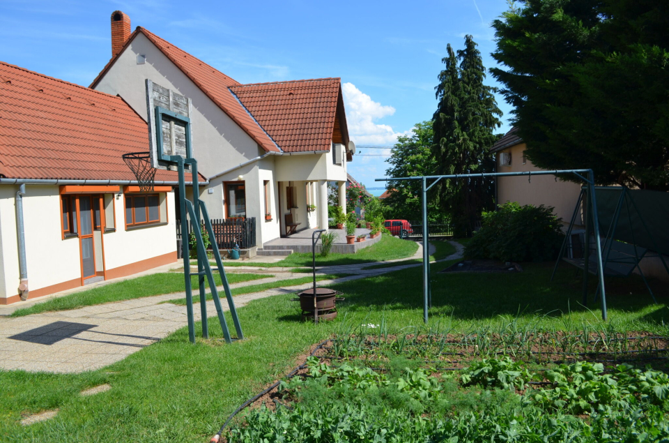 Lilliput Apartman - Balatonalmádi