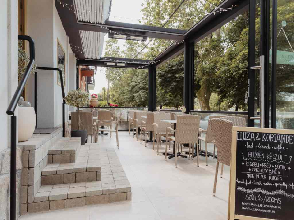 Lujza & Koriander - Vác