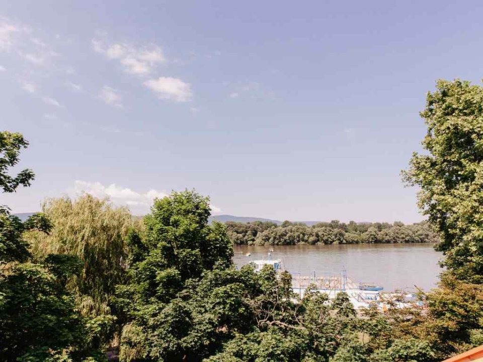 Lujza & Koriander - Vác