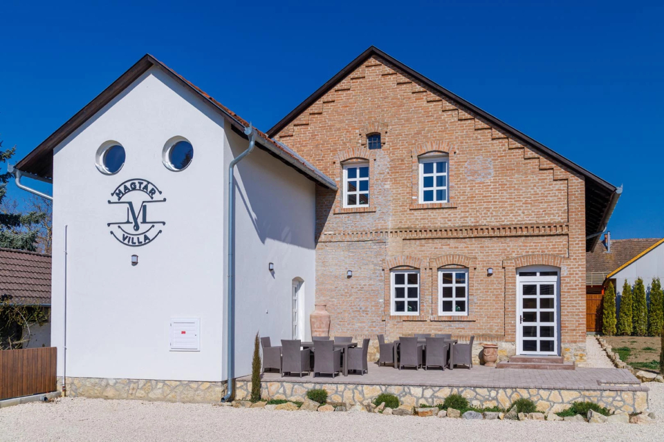 Magtár Villa**** - Bóly