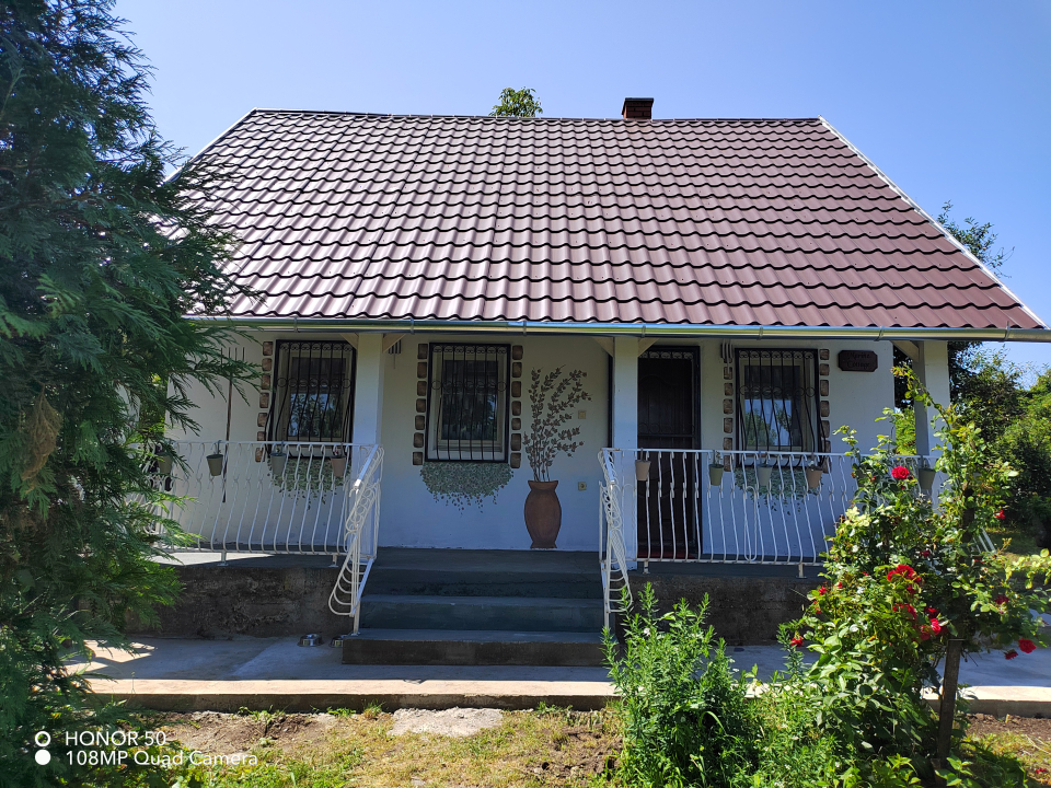 Marine Cottage