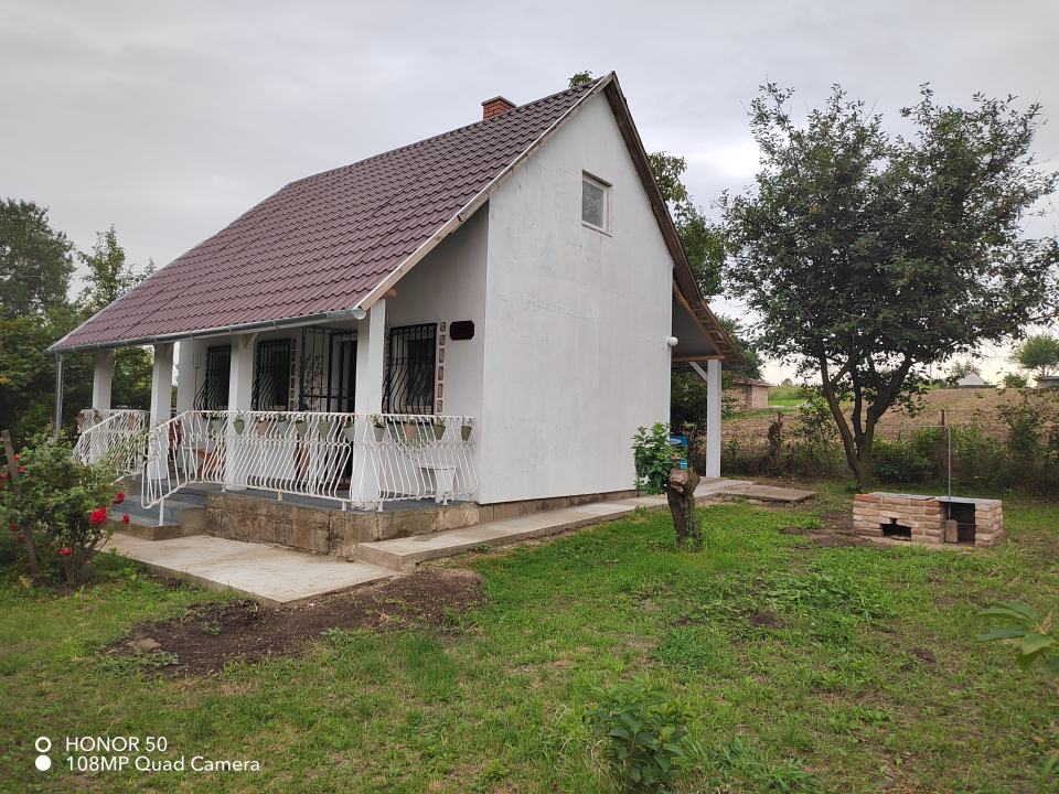 Marine Cottage - Enying