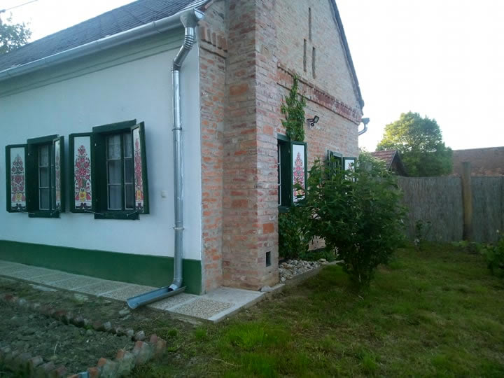 ÖregFenyő Porta - Magyarszombatfa