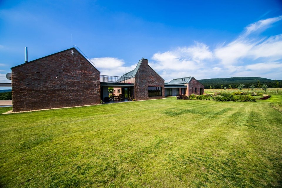 Öregtölgy Farm - Szár