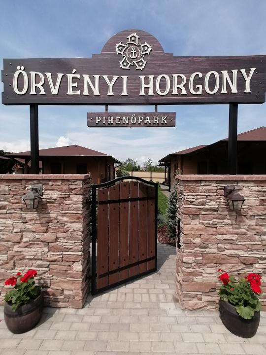 Örvényi Horgony Pihenőpark - Tiszaörvény
