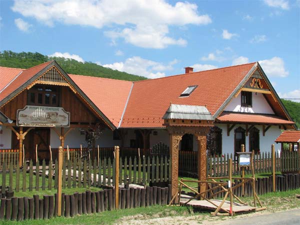 Postakocsi Vendégház Nőtincs