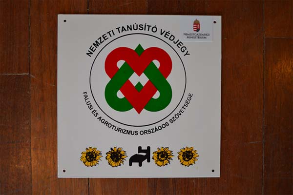 Postakocsi Vendégház - Nőtincs