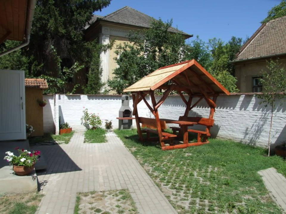 Sárkány Vendégház - Kondoros