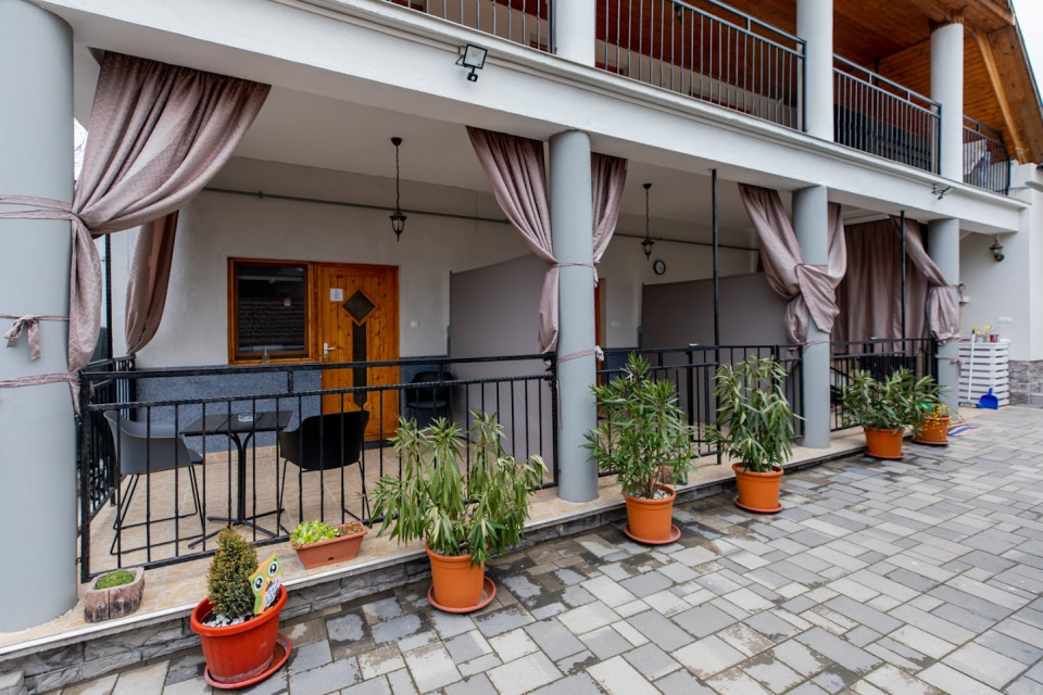 Silver Apartments