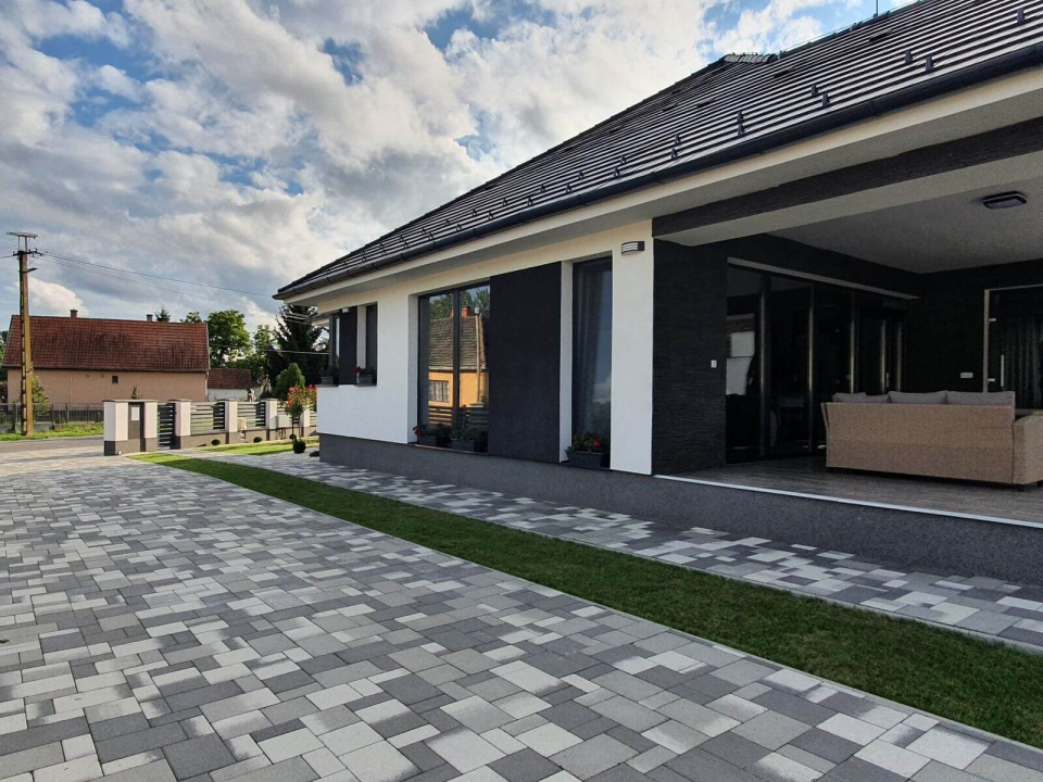 Solymos Apartmanház - Vámosatya