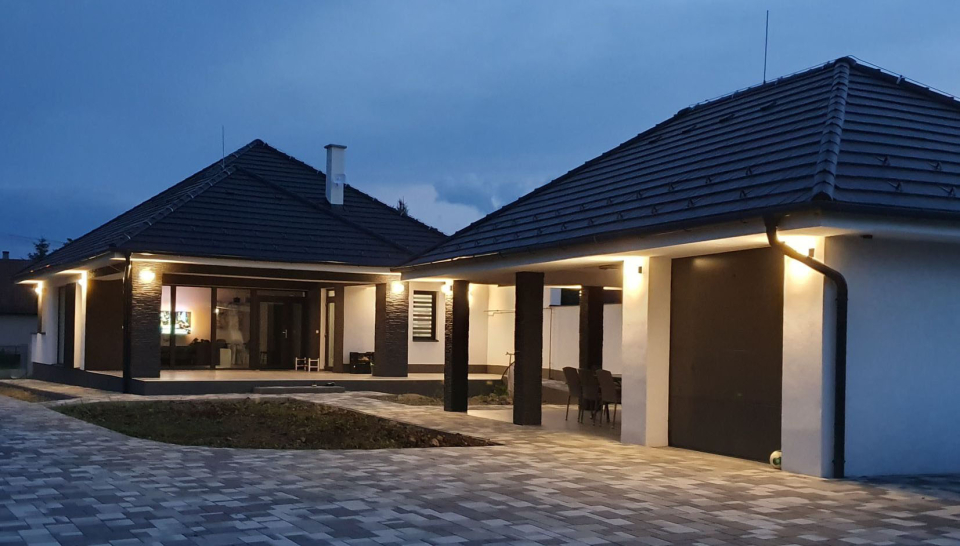 Solymos Apartmanház - Vámosatya