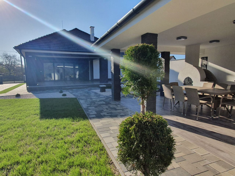 Solymos Apartmanház - Vámosatya