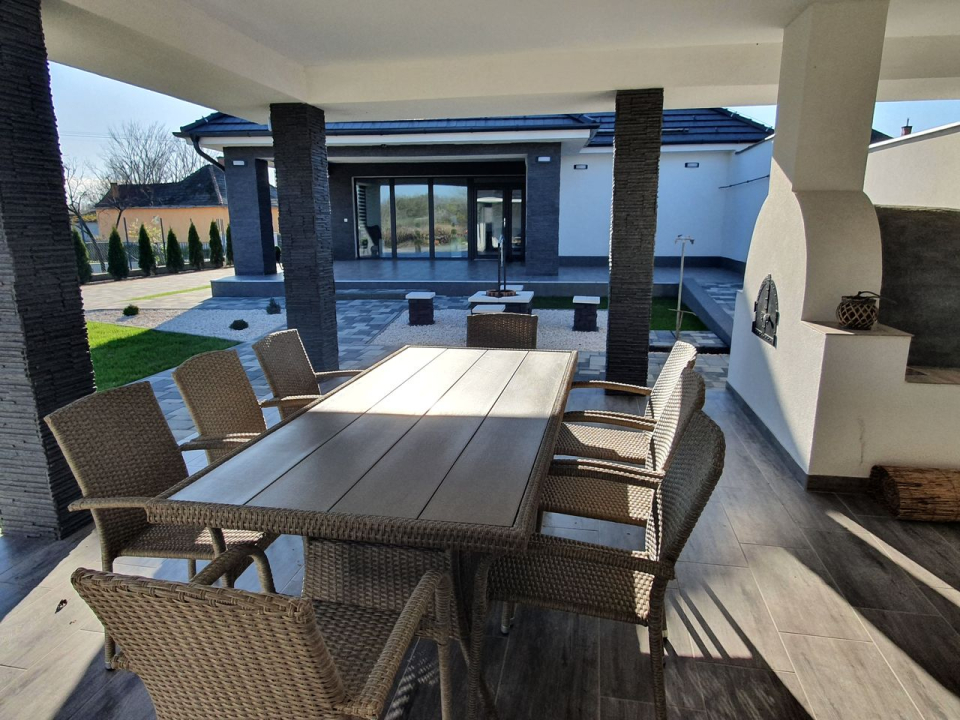Solymos Apartmanház - Vámosatya